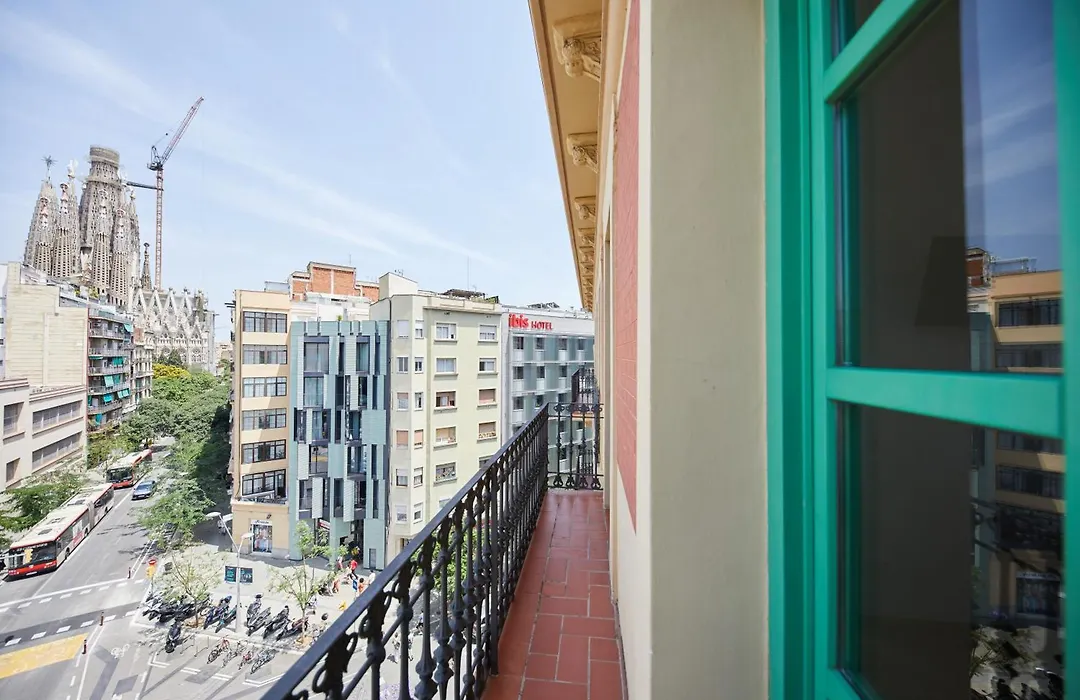 Apart-Suites Hostemplo-1